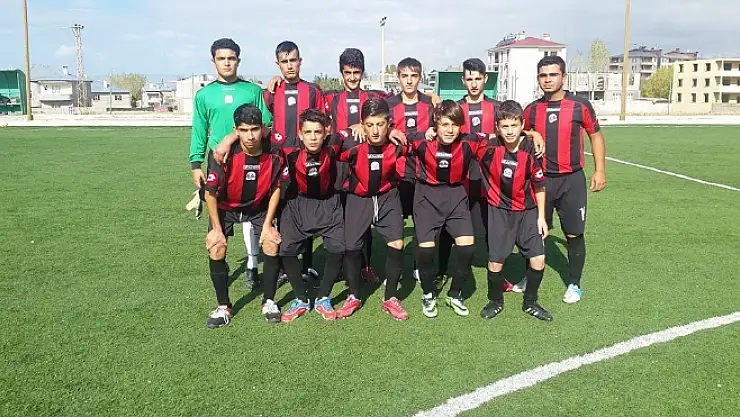 U-14 Takımı durdurulamıyor.