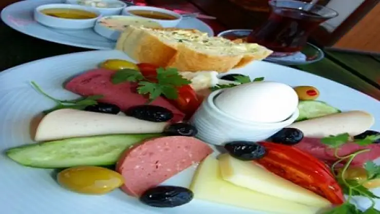  Kahvaltı Yapmayan  Kişiler Obez Oluyor!