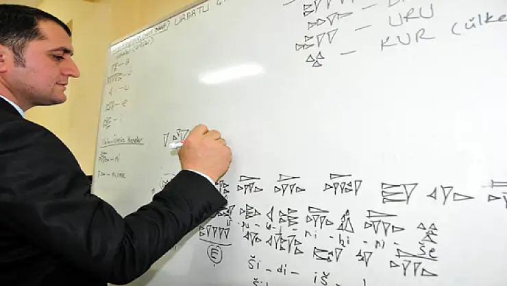 Urartu Dili YYÜ'de Seçmeli Ders Oldu