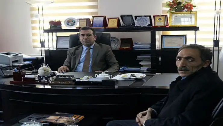 Muhtardan Cafer Giyik'e Ziyaret