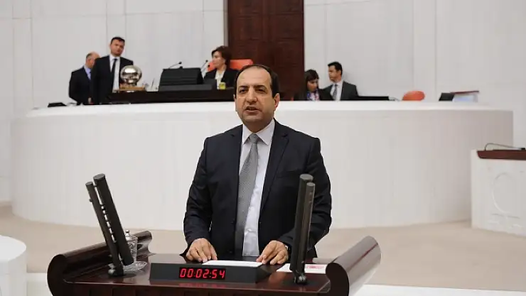 Erciş 11 bin 900 dekar tarım arazisi suya kavuşuyor.