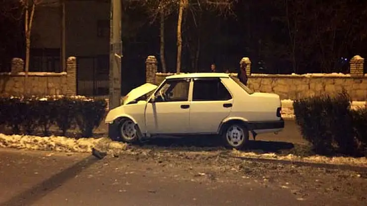 Van'da Trafik Kazası: 1 Yaralı