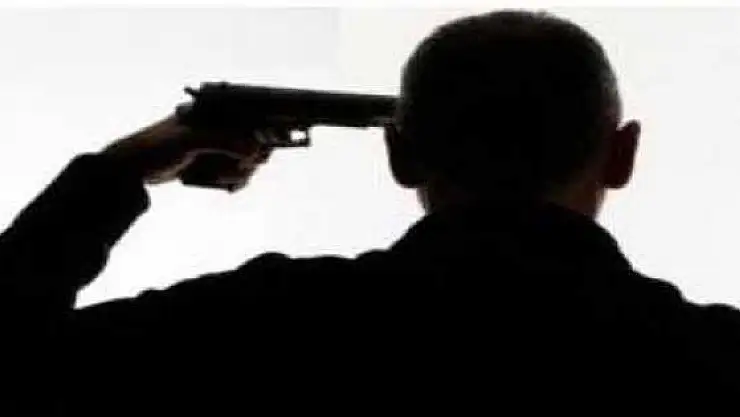 13 Yaşındaki Çocuk Silahla İntihar Etti