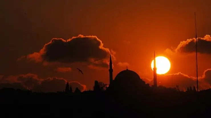 Mevlid nedir, bidat midir?