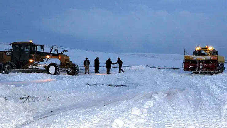 Erciş'te Karla Mücadele Çalışmaları