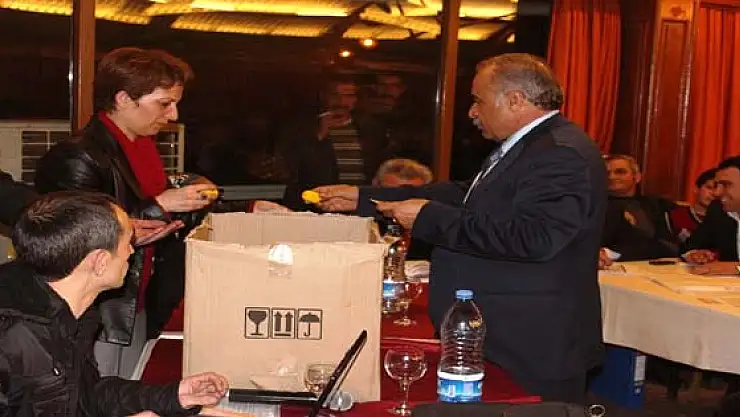 Oto Sanayi Sitesi Esnafı Dükkanlarına Kavuştu