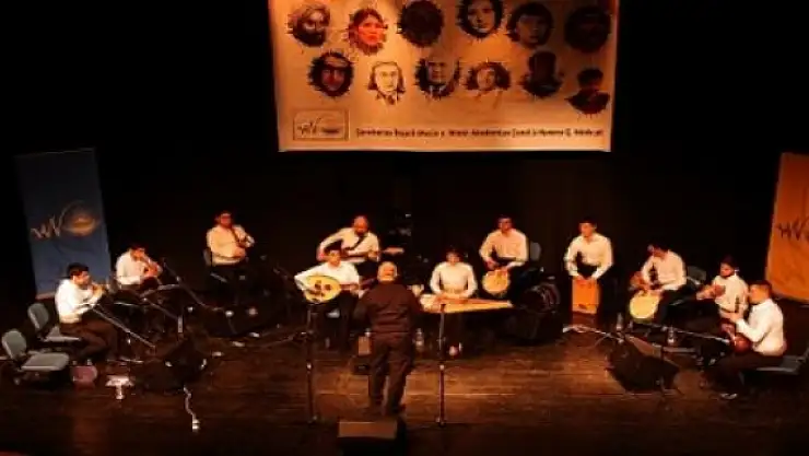 ErmenistanVan Project Grubu  Van'da  Konser Verdi