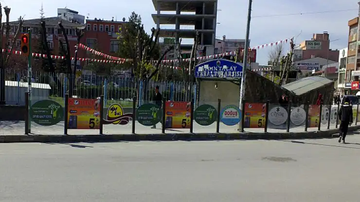 Van'daki Reklamlara Çılgın Bedel