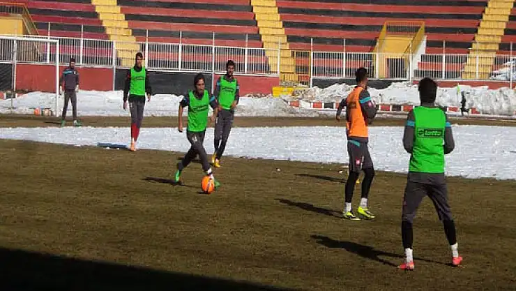 B.Büyükşehirspor Maraşa Bileniyor