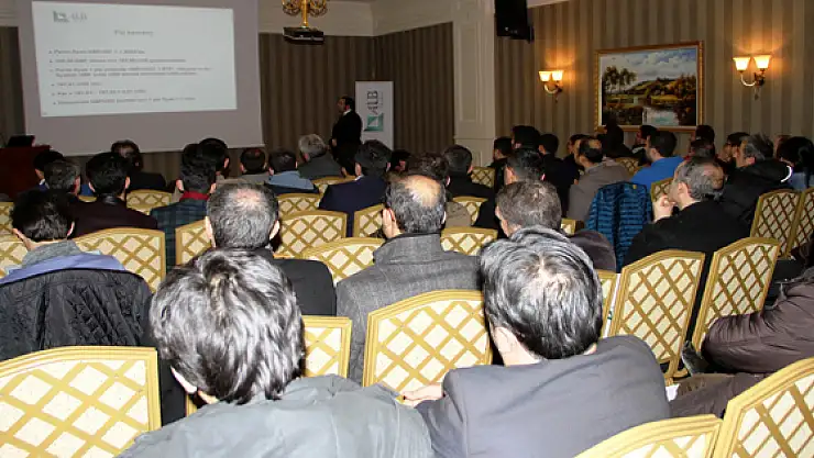 Yatırımcılara Forex Seminer Verildi