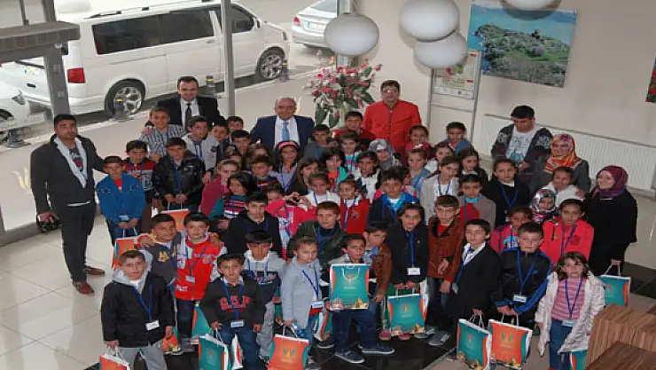 Proje Kapsamında 53 Öğrenci Ankara'ya Gitti