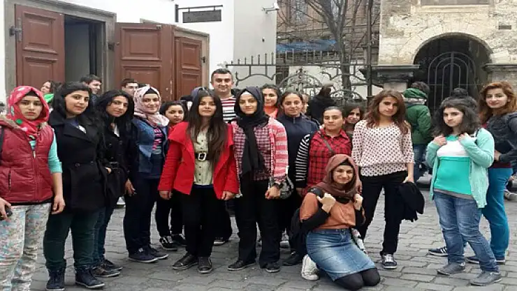 Çataklı Öğrenciler Avrupada