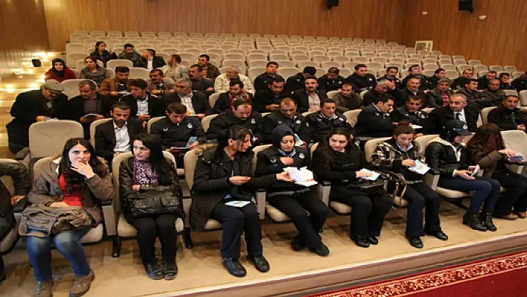 İpekyolu Belediyesi'nden Madde Bağımlılığı Semineri 