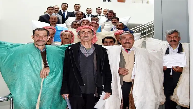 Sürü Yöneticileri Sertifikalarını Aldı