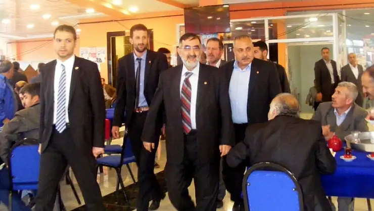 Saadet Partisi ziyaretlerini sürdürüyor