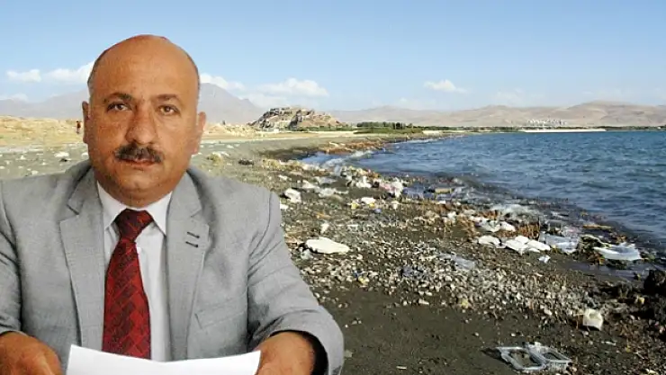 'Van Gölü insan eliyle yok ediliyor'