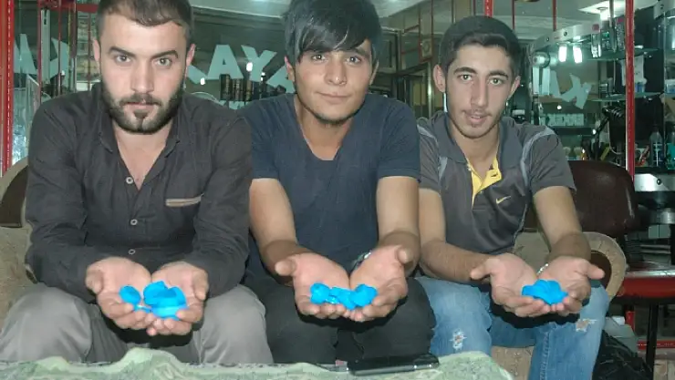  KUAFÖR ÇALIŞANLARINDAN DUYARLI DAVRANIŞ