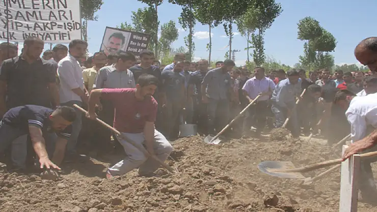 Yunus Emre Şen Toprağa verildi