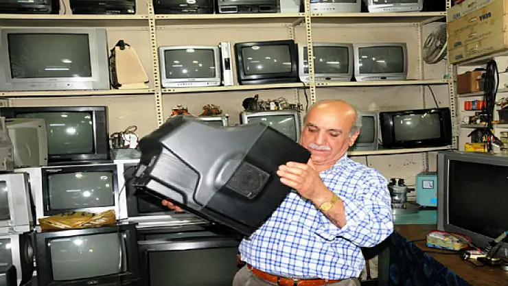 Televizyon Tamirciliği Teknolojiye Yenik Düştü