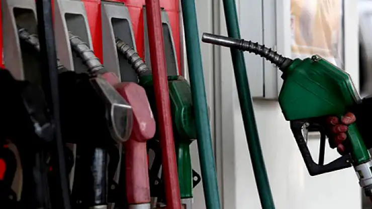 Benzin ve LPG'ye indirim