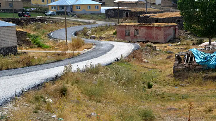 Ercişte Asfalt Çalışması