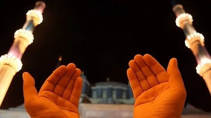 Arefe günü okunacak dua ve zikirler