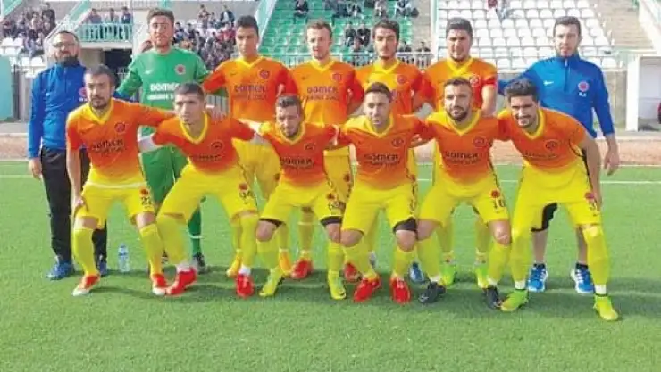 Lider ikide iki yaptı