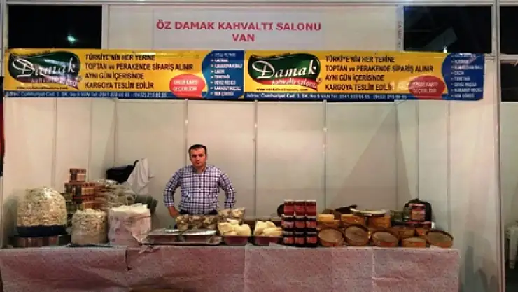 Yörexte Tek Başına Van Kahvaltısını Tanıttı