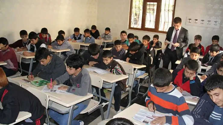 Ardahan ve Rize'de okullar tatil