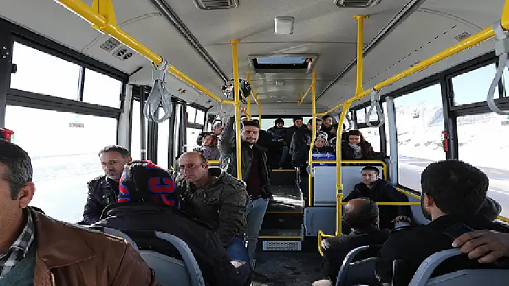 Van-Gürpınar Otobüs Seferleri Başladı