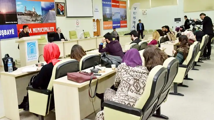 Öğrencilerden Başkan Özgökçeye ziyaret