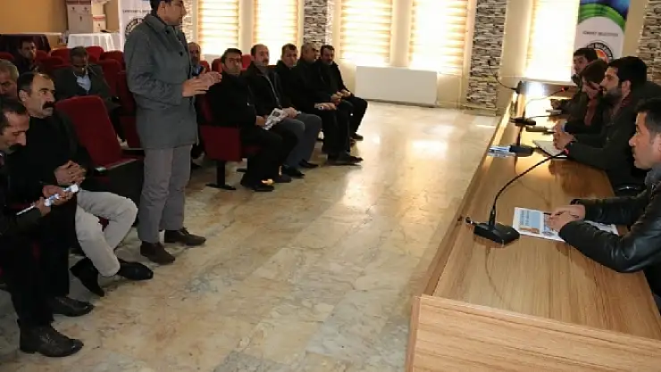 Eş Başkan Çelik Muhtarlarla Bir Araya Geldi