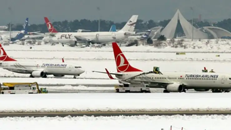 THY 142 seferini iptal etti