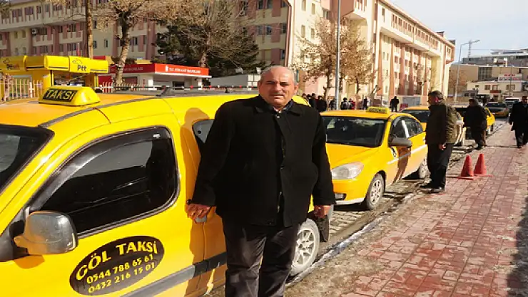 Taksicilerden Trafik Sigortasındaki Artışa Tepki 
