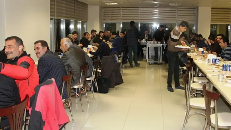 Sağlık Müdürü Yanmaz Gazetecilerle Bir Araya Geldi