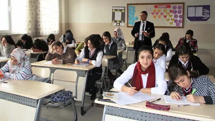 Vanda 333 Bin Öğrenci Ders Başı Yaptı