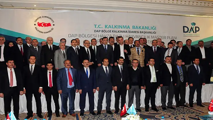 Kalkınma Bakanı Cevdet Yılmaz Vanda