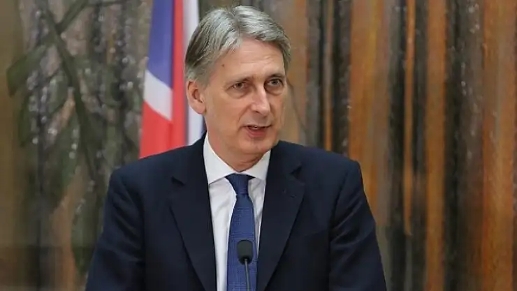 İngiltere Suriye'deki 'üçlü ittifak'tan rahatsız