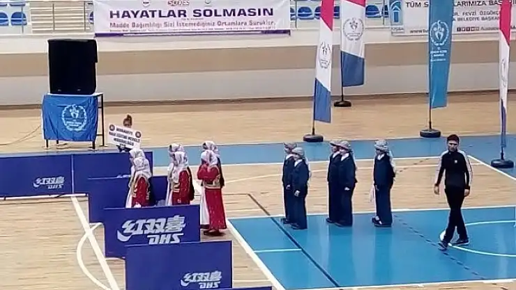 Özalp İlçesinde Halkoyunları Kursu
