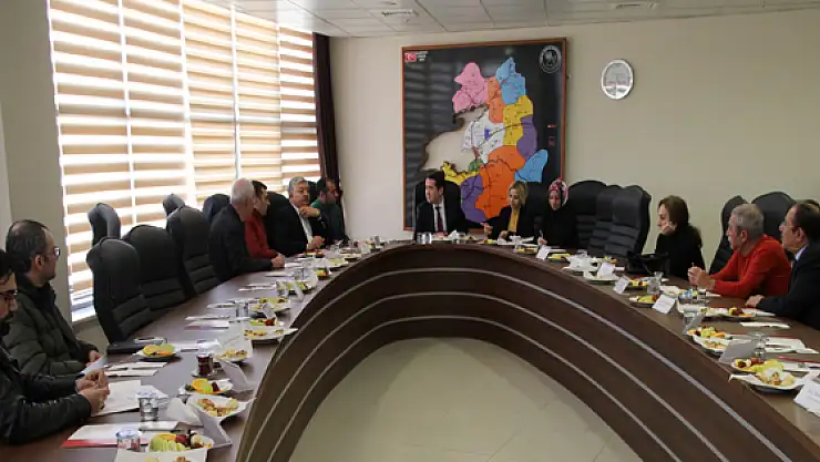 Müdür Yanmaz Eczacılarla Bir Araya Geldi