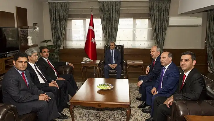 CHP Heyeti Vali Taşyapanı Ziyaret Etti