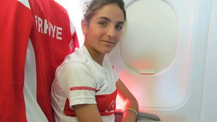 Dünya Şampiyonu Vanlı Sporcuyu Unuttular