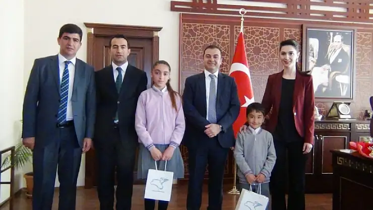 Mehmet Şirin Yaşar Makam Koltuğunu Çocuklara Bıraktı