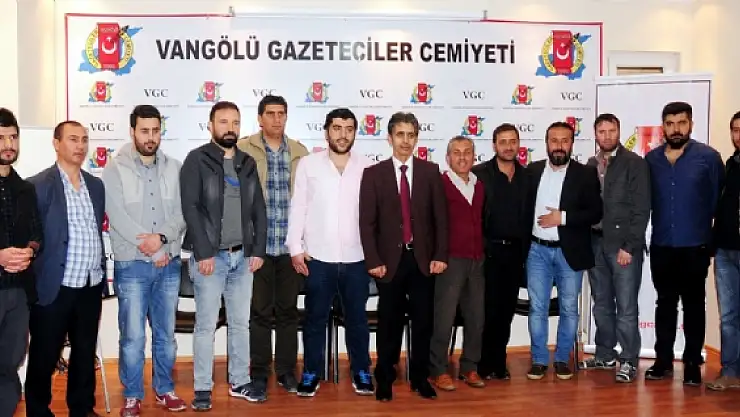 VGC'den '2015 Yılı Gazetecilik Ödülleri' Yarışması