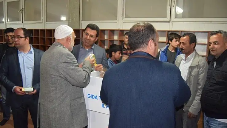 Gıda Tarım Ve Hayvancılık İl Müdürlüğünden Süt Dağıtımı