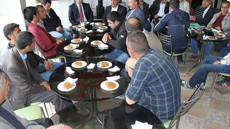 Muradiyede İstişare Toplantısı