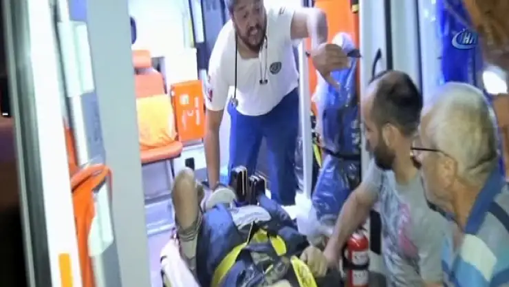 Düştüğü Dere Kenarında İki Saat Mahsur Kaldı