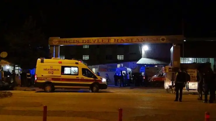 Jandarma karakoluna bombalı saldırı: 2 Şehit