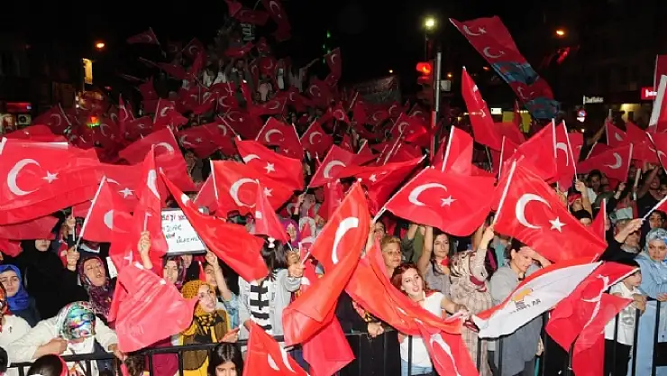 Vanda demokrasi nöbeti devam ediyor