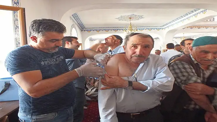 Hacı adaylarının aşıları yapıldı